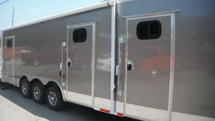 Enclosed Trailer 8.5'x36' Gooseneck Event Food Car Hauler (Silver) 14 Enclosed Trailer 8.5'x36' Gooseneck Event Food Car Hauler (Silver) - Image 12