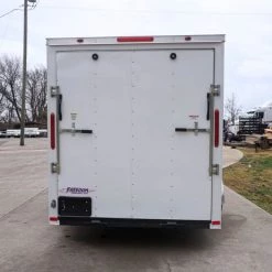 6'x12' White Enclosed V-Nose Trailer with Diamond Plate Floor -Cheap Trailers Store dsc02545 3 1