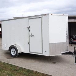 6'x12' White Enclosed V-Nose Trailer with Diamond Plate Floor -Cheap Trailers Store dsc02550 2 1