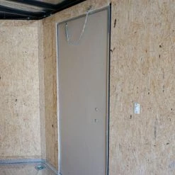 6'x12' White Enclosed V-Nose Trailer with Diamond Plate Floor -Cheap Trailers Store dsc02566 3 1