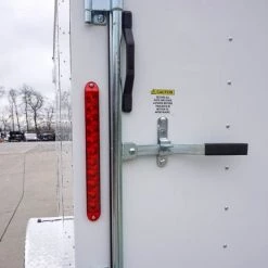 Enclosed Trailer 7'x12' Single Axle 3500lbs V-Nose W/ Ramp -Cheap Trailers Store dsc02608 3 1