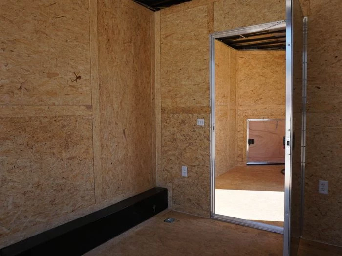 Enclosed Trailer 8.5' X 20' Custom Red Event 26 Enclosed Trailer 8.5' X 20' Custom Red Event - Image 24