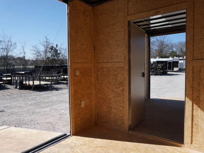 Enclosed Trailer 8.5' X 20' Custom Red Event 29 Enclosed Trailer 8.5' X 20' Custom Red Event - Image 27