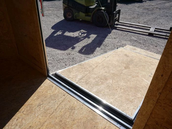 Enclosed Trailer 8.5' X 20' Custom Red Event 31 Enclosed Trailer 8.5' X 20' Custom Red Event - Image 29