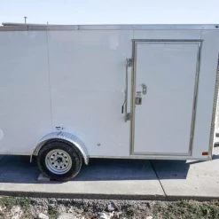 Enclosed Trailer 6'x12' White V-Nose 3,500 lb. Axle Polycore Side -Cheap Trailers Store dsc04448 2 1 2