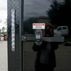 8.5 x 24 Charcoal/Black Enclosed Trailer with Blackout Package -Cheap Trailers Store dsc06075 1 1